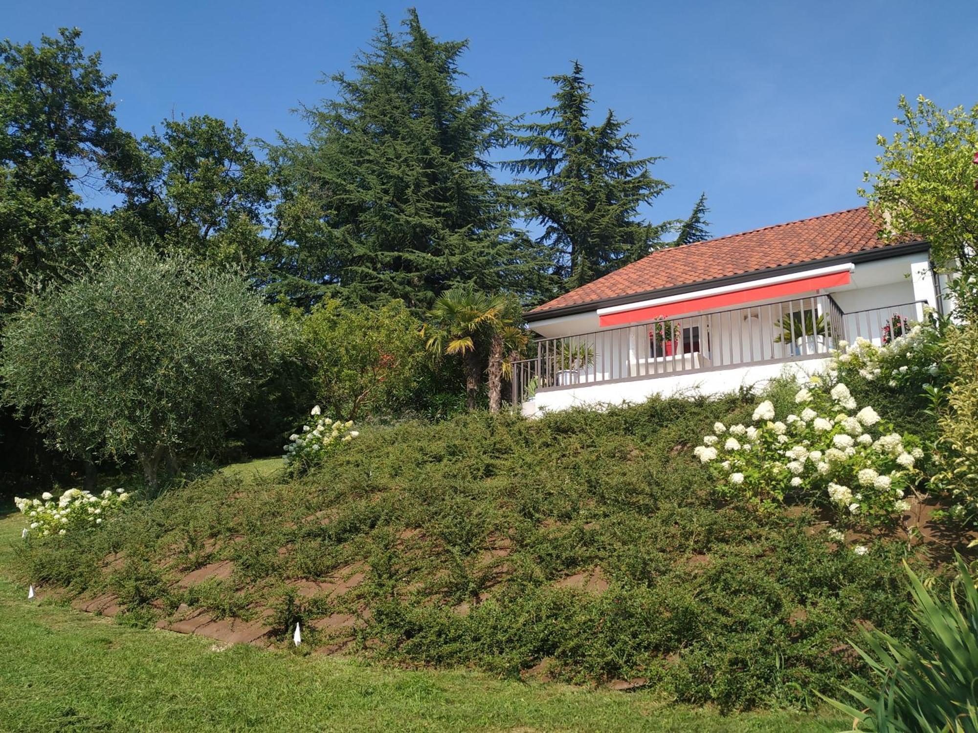 Вилла Casa Fellini Сан-Дзено-ди-Монтанья Экстерьер фото