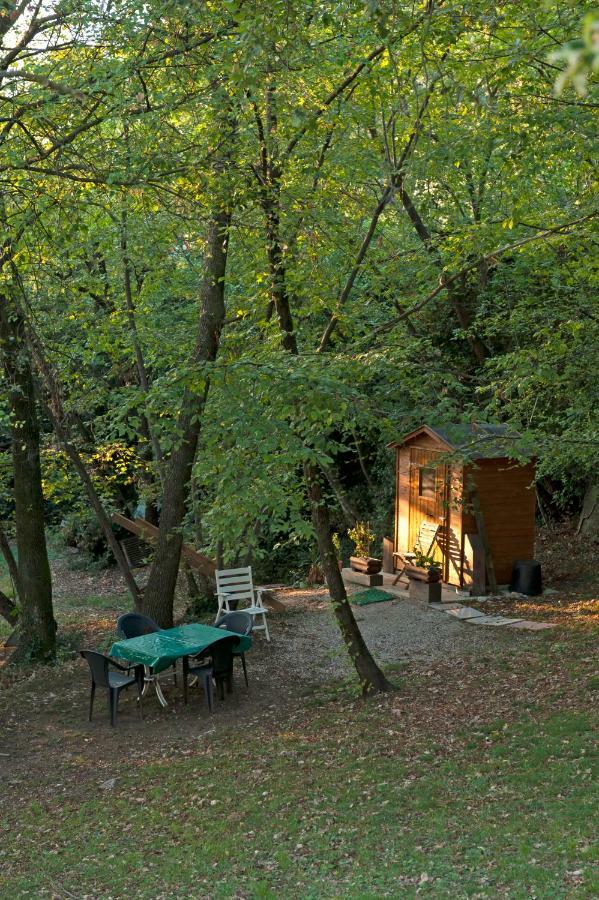 Вилла Casa Fellini Сан-Дзено-ди-Монтанья Экстерьер фото